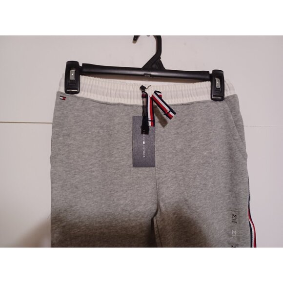 NEW Tommy Hilfiger Sweatpants Medium 8-10 24X21 Youth Kids - Picture 4 of 7